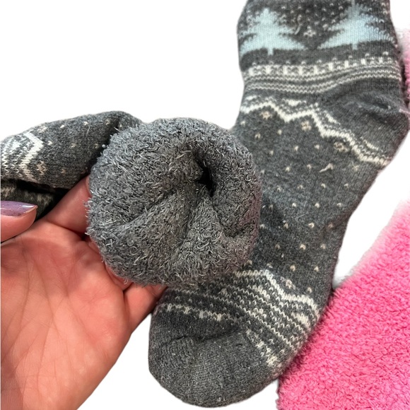 Set of 4 fuzzy socks - Picture 5 of 7